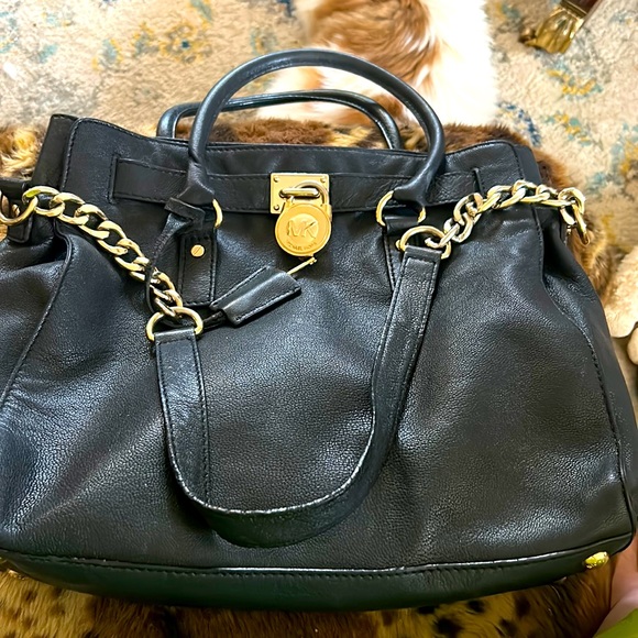 Michael Kors-XL-Hamilton Black Grain Leather Sholder bag,satchel,Gold Hardware, - Picture 3 of 17
